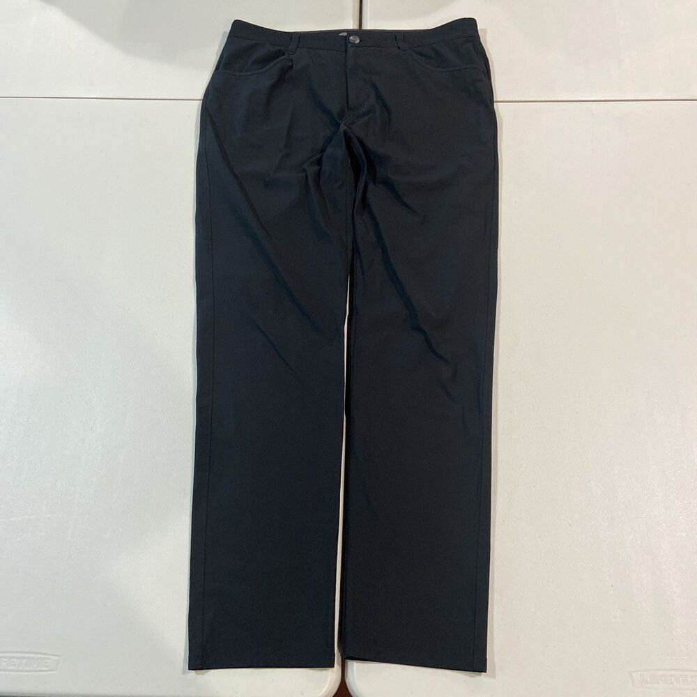 Vuori Mens Meta Pant Black Slim Straight Technical Stretch Trousers 34 (35x30)
